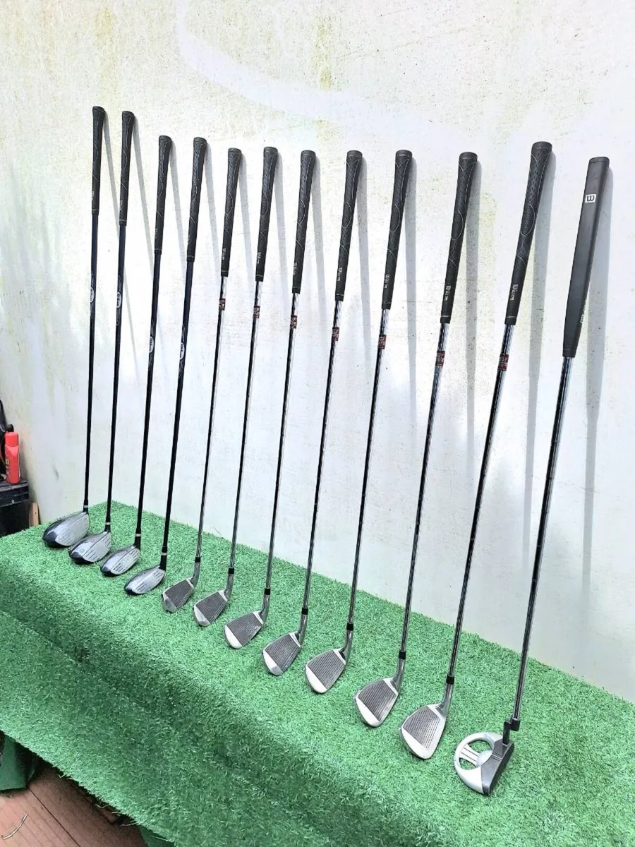 Golf clubs, full matching Wilson set and bag. - Image 2