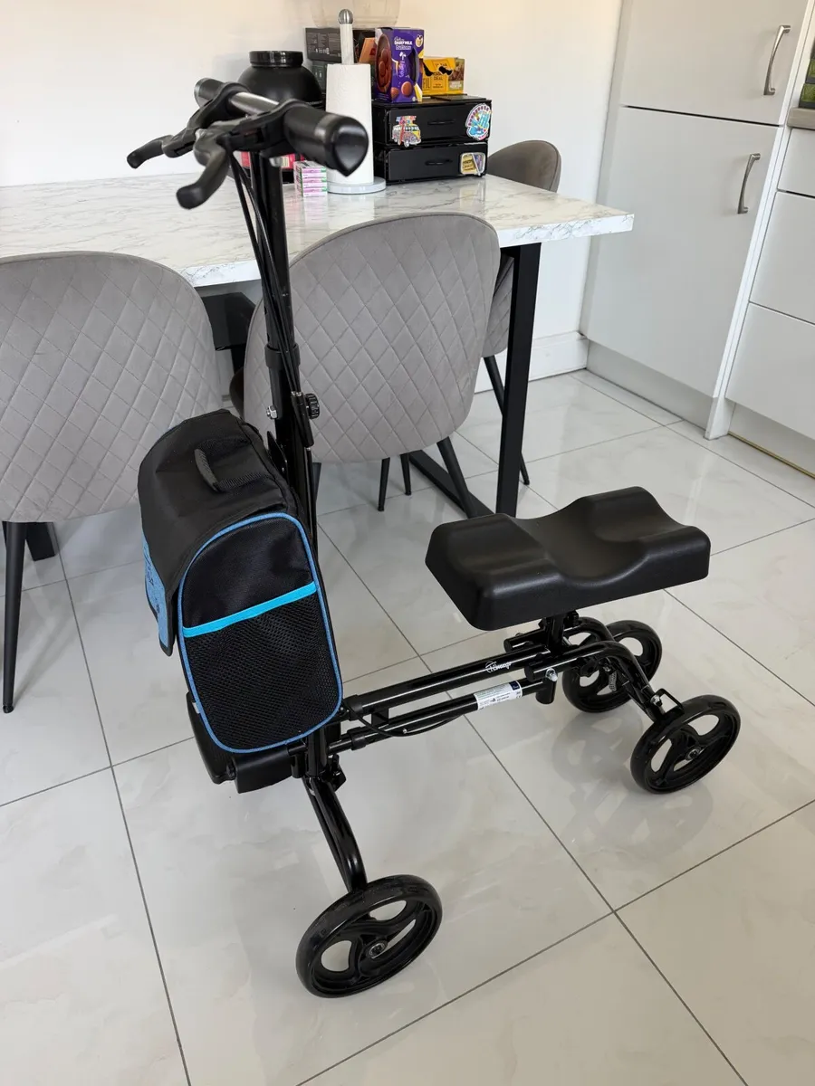 Knee Walker / Knee Scooter - Image 1