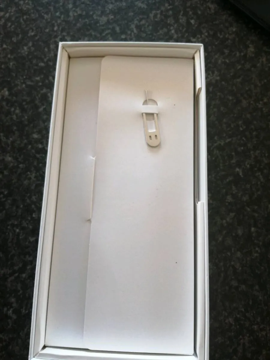 Smartphone - Image 4