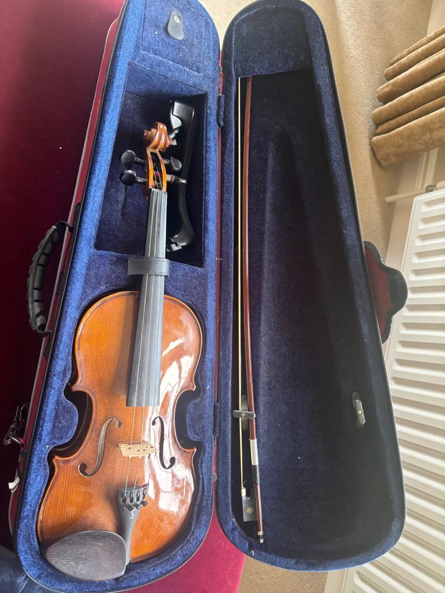 Stentor Student II Violin - Image 2