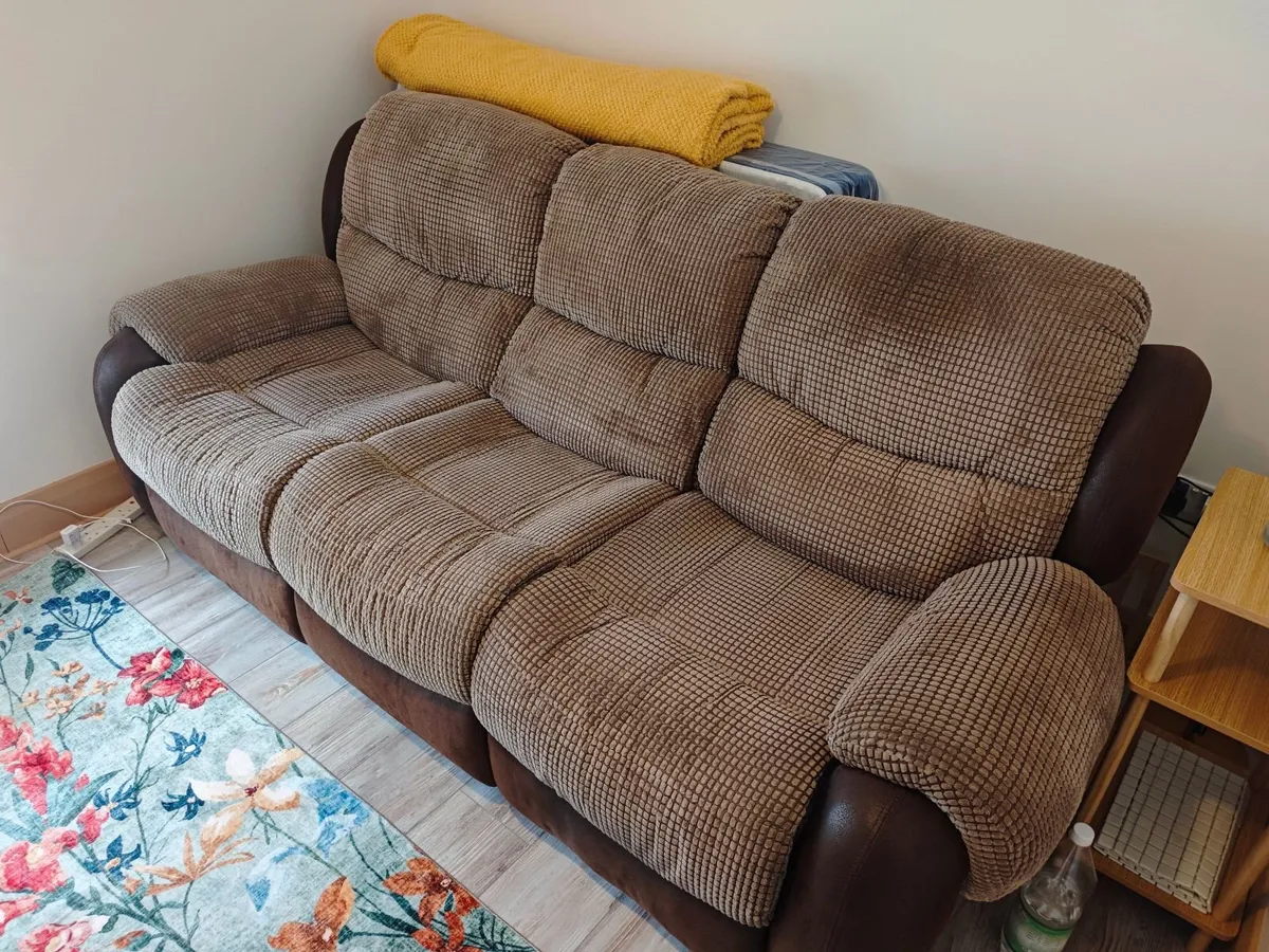Sofa recliner - Image 2
