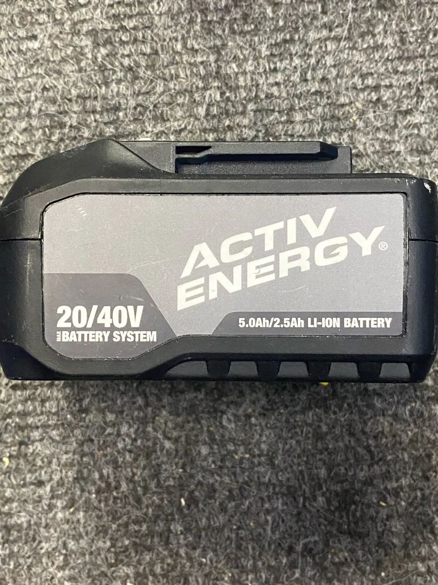 Ferrex Saw Full Kit Battery and Charger - Image 4