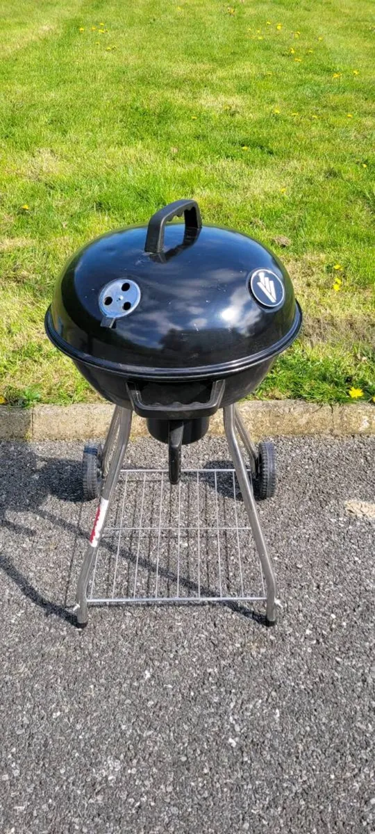 Barbecue - Image 1