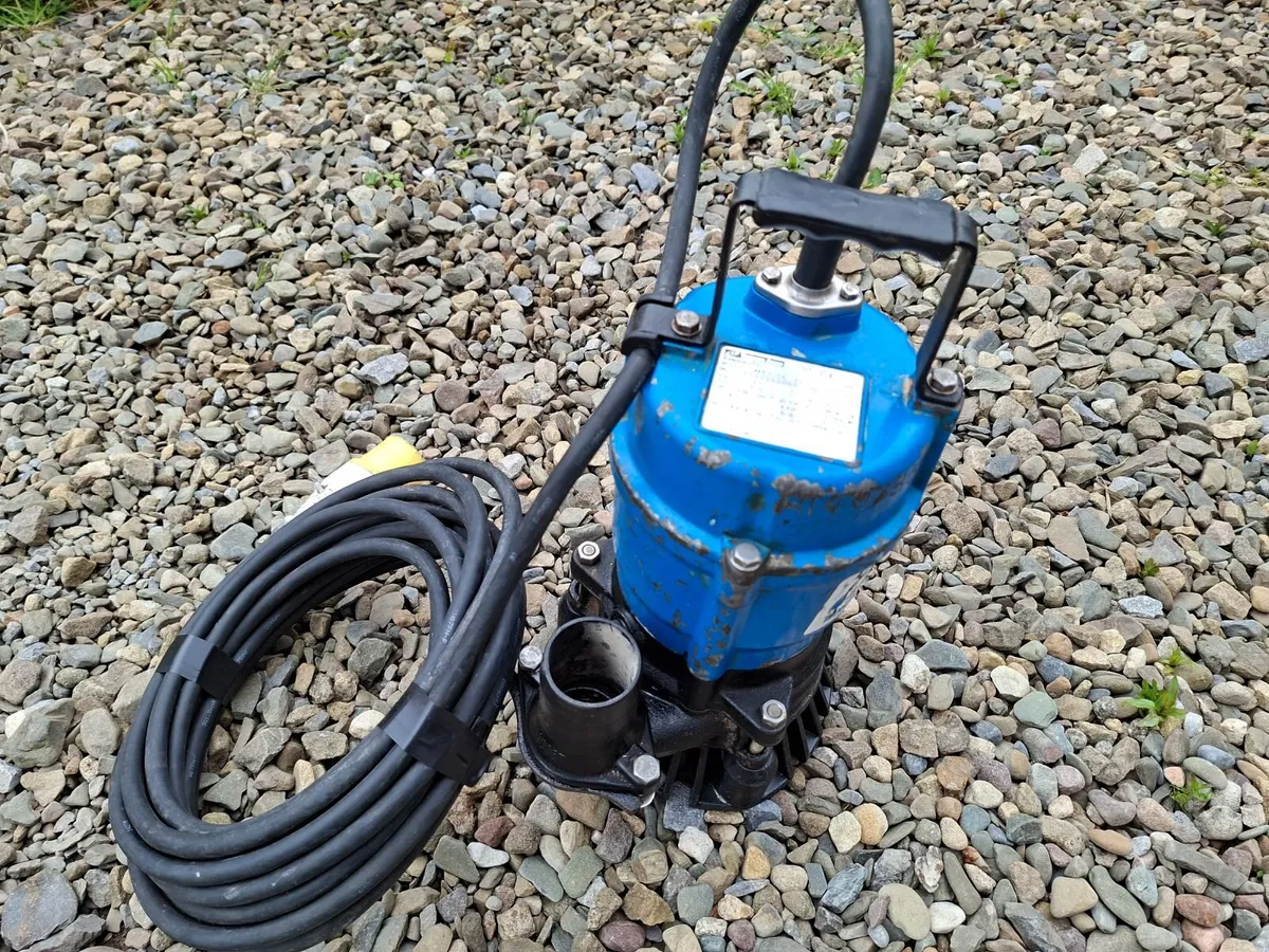 Tsurumi HS2.4S Submersible Pump 110v - Image 3