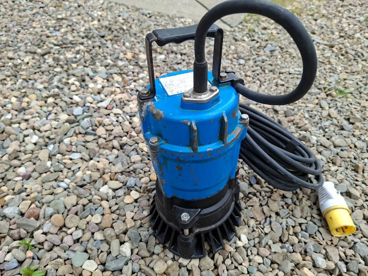 Tsurumi HS2.4S Submersible Pump 110v - Image 1