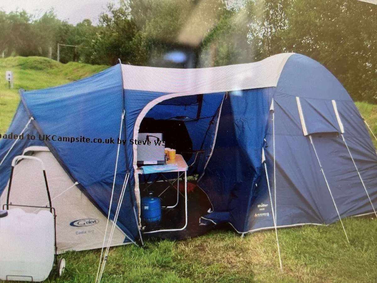 Tent - Image 1