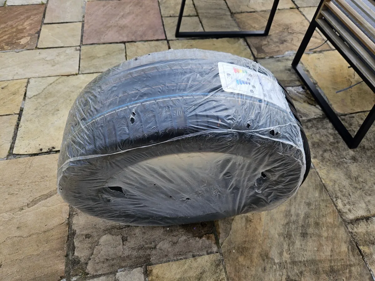 Continental tyre - Image 1