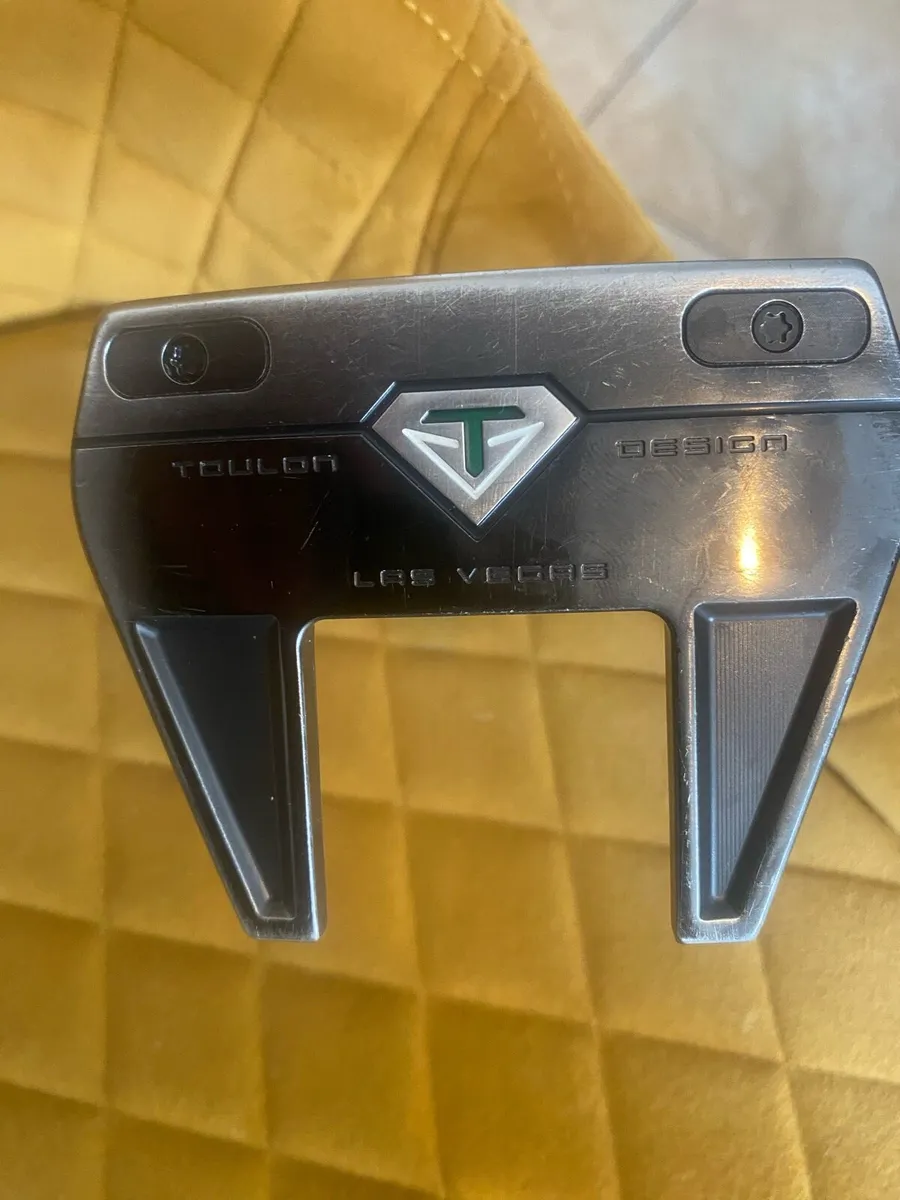 Odyssey Toulon Las Vegas Putter - Image 2