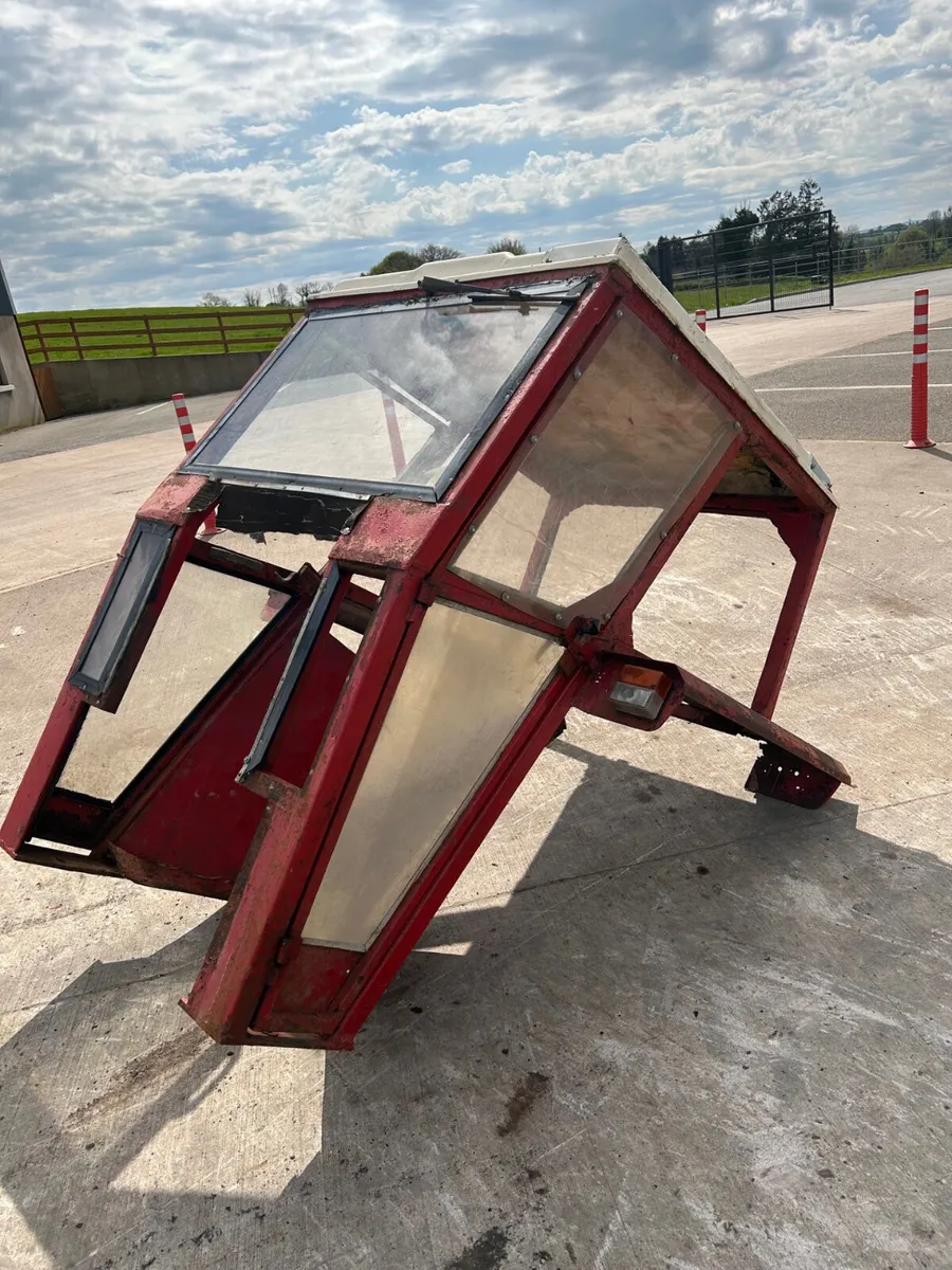 Longford Cab For MF 135 - Image 2