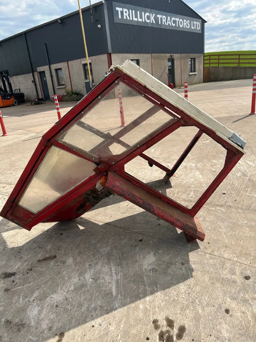 Longford Cab For MF 135 - Image 1