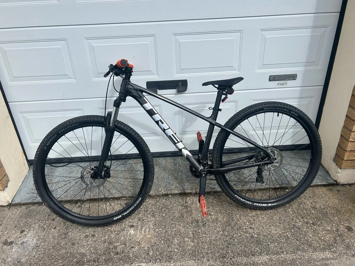 Trek Marlin 4 (2025) - Image 1