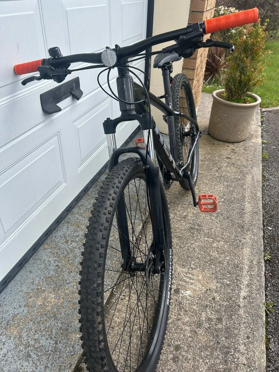 Trek Marlin 4 (2025) - Image 3