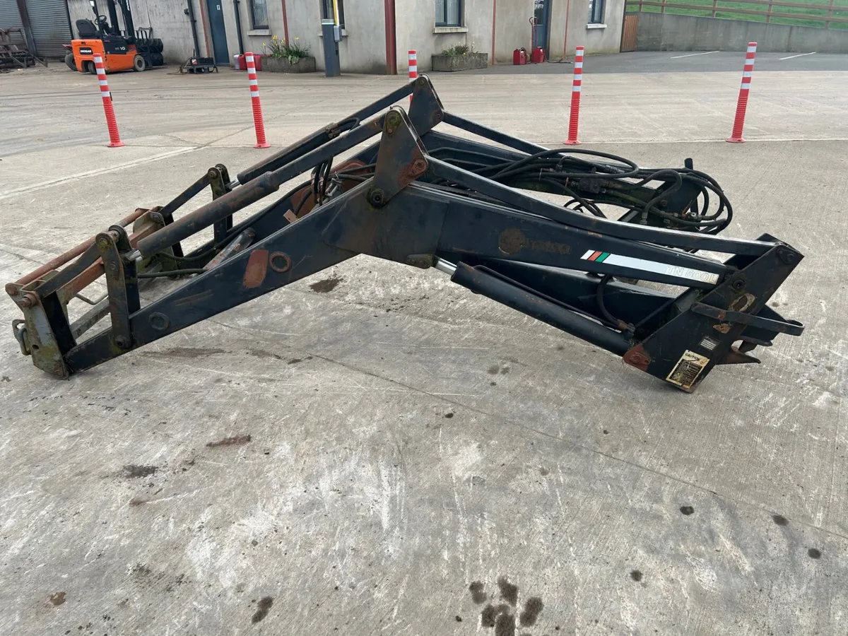 Riko TN 500 L Loader To Suit 6 Clyinder Fiat - Image 1