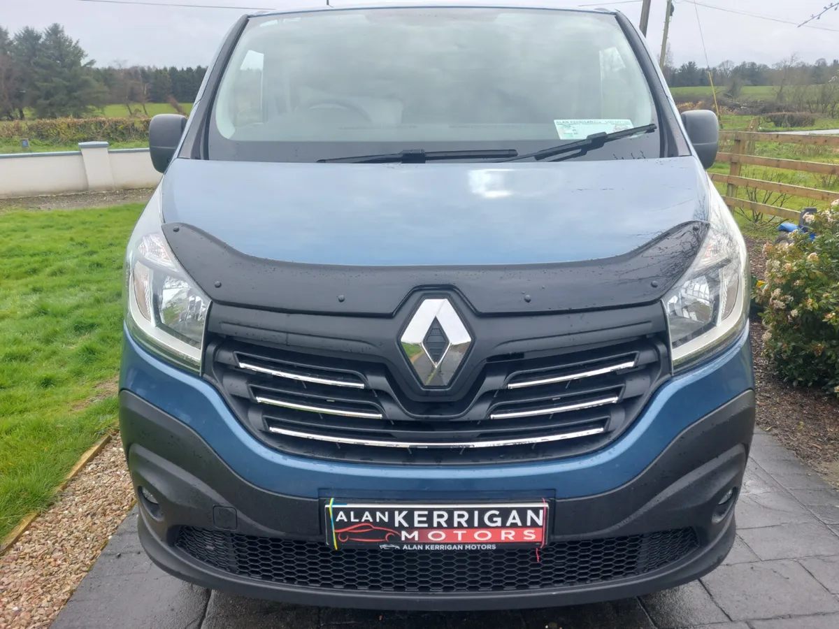 RENAULT TRAFIC 162' 6 SEATER CREWCAB - Image 2