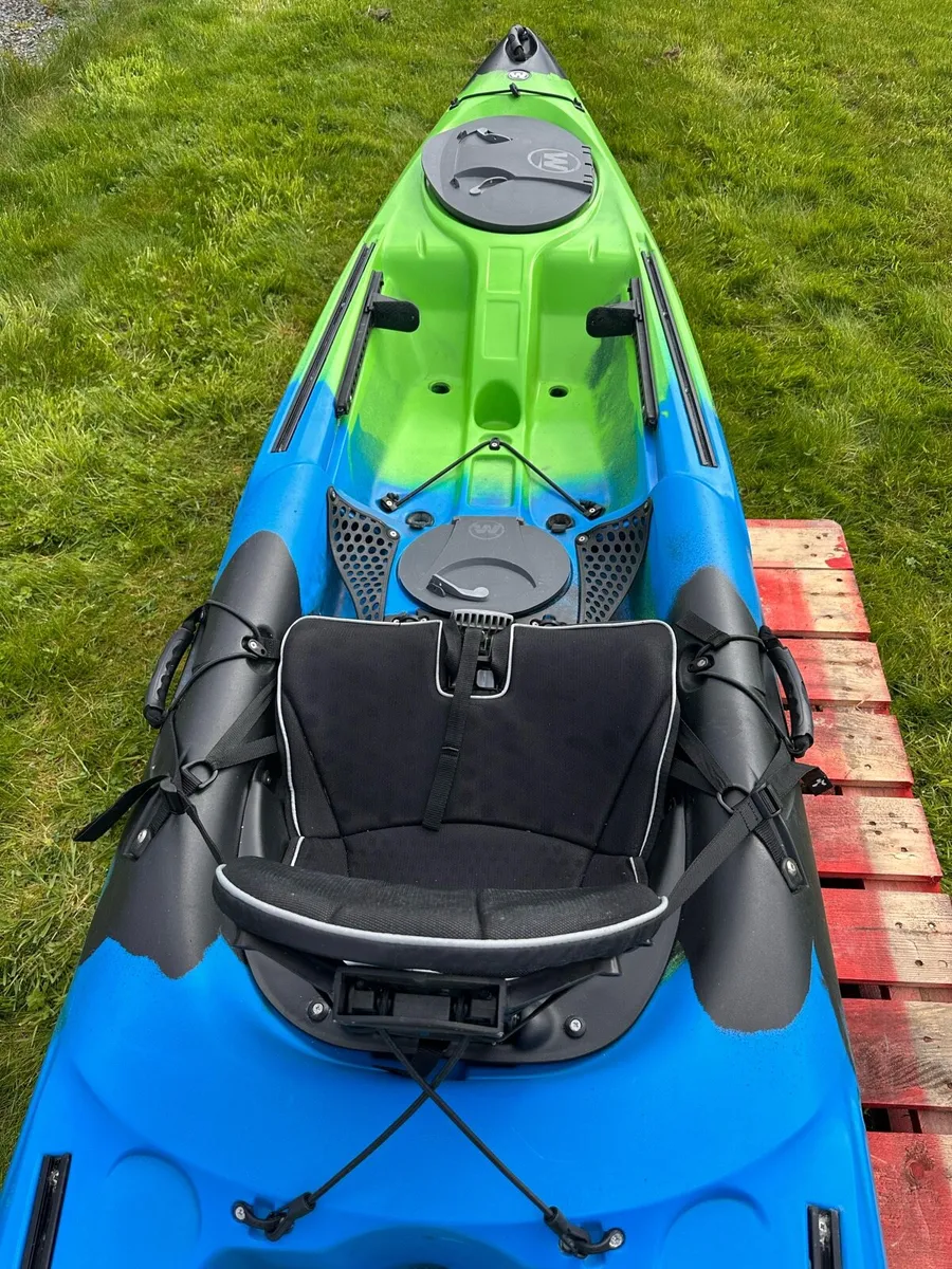 Tarpon 120 kayak - Image 4