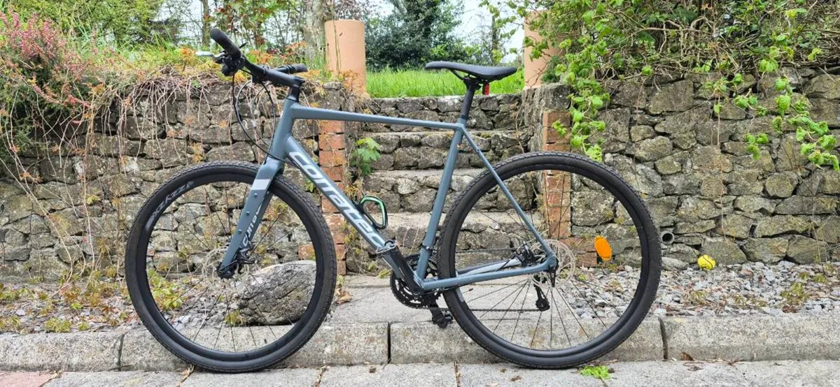 Gravel bike - Image 1