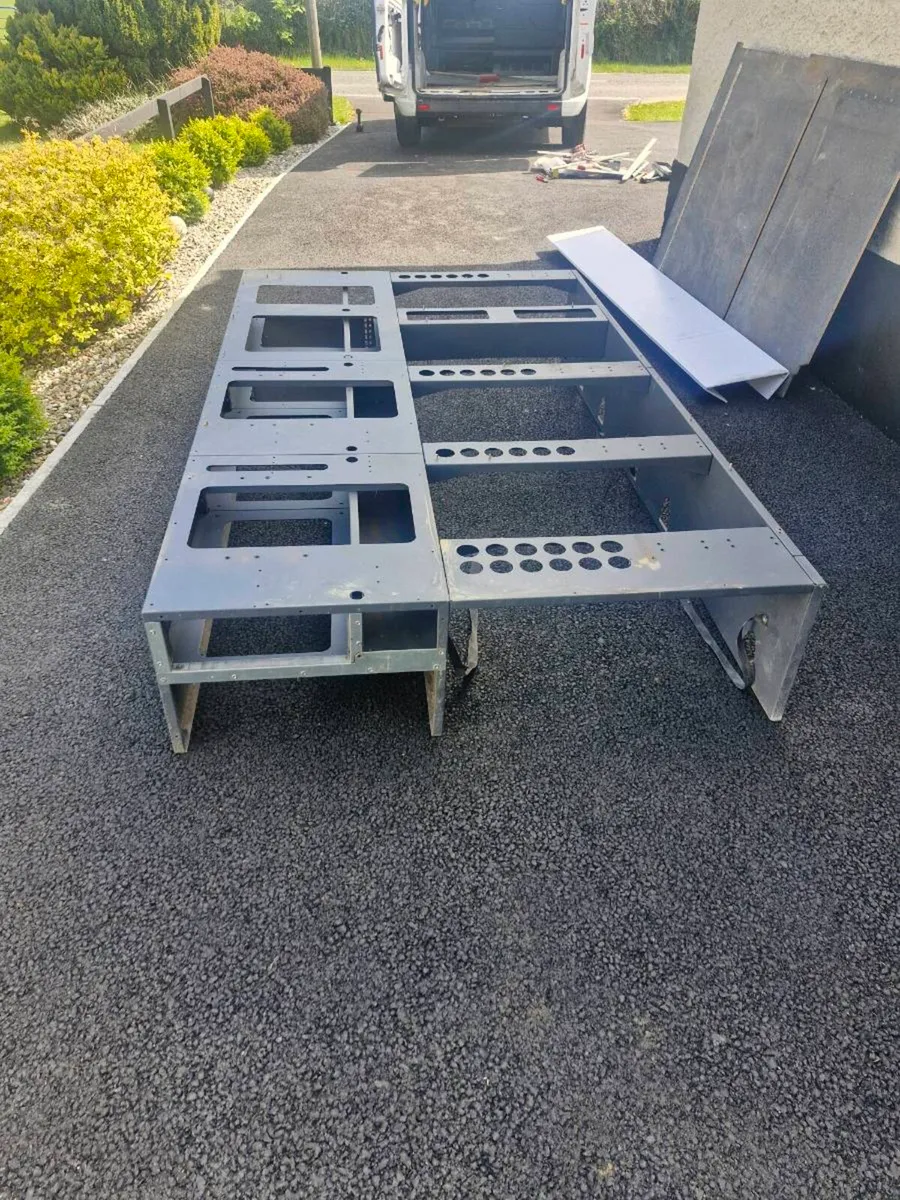 Transit Custom Raised Floor - Image 4