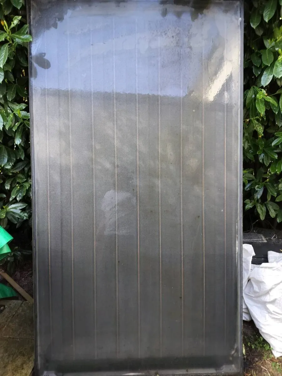2 Solar water heaters - Image 2