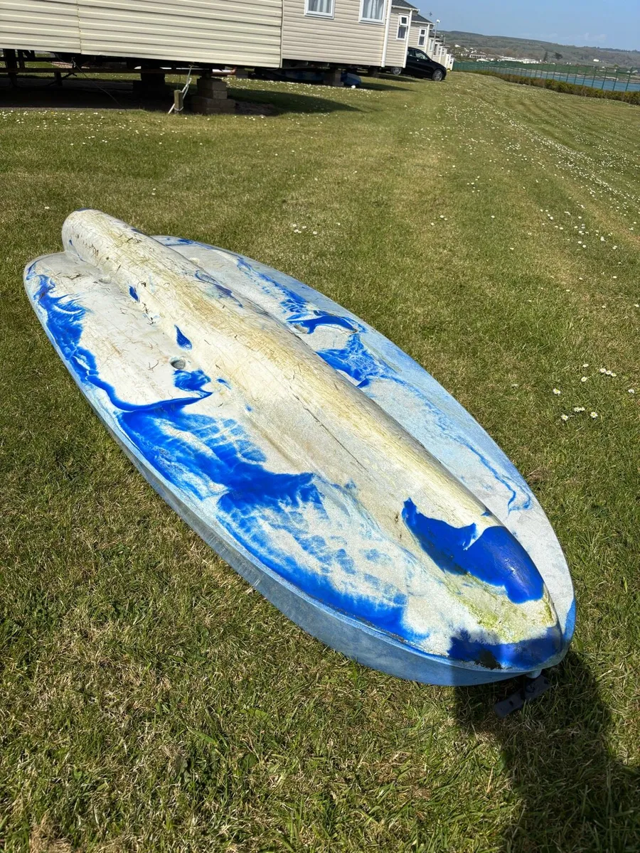 Kayak - Image 4