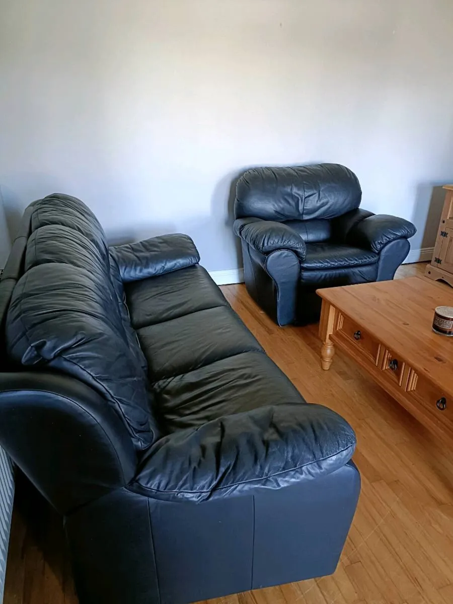 Furniture Suite - Image 1