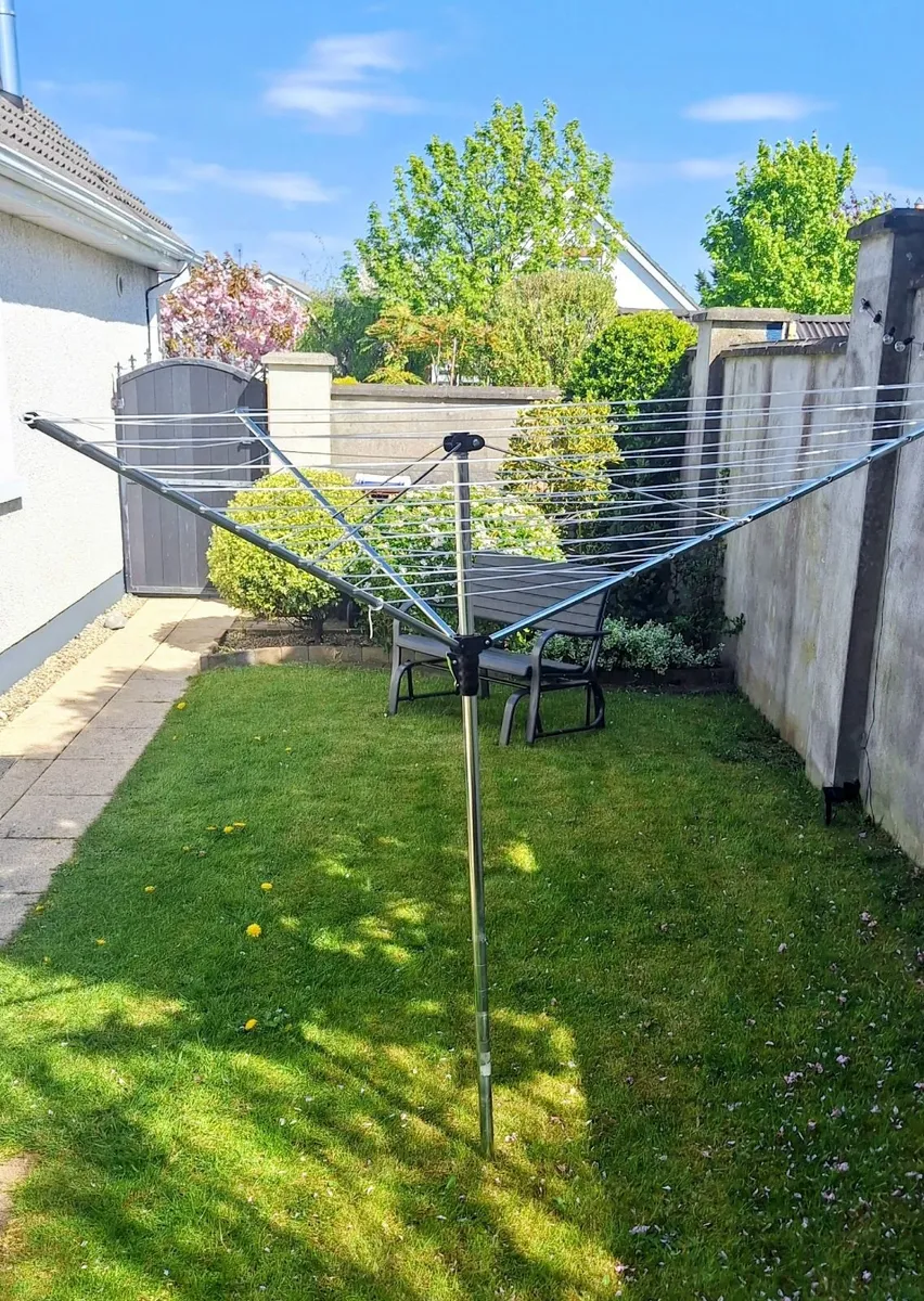 Rotary Clothes Line - Image 3