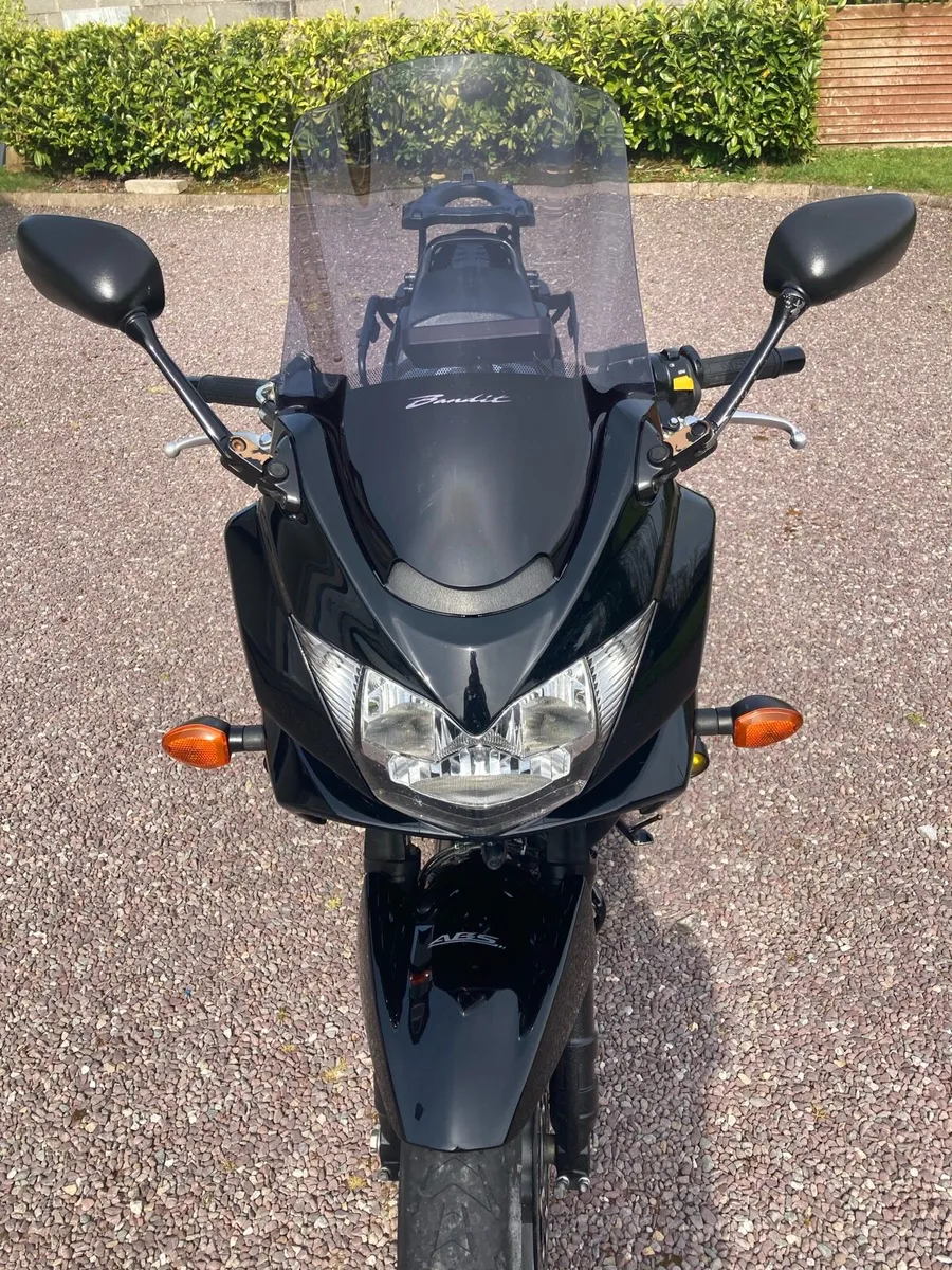 Motorcycle - Image 4