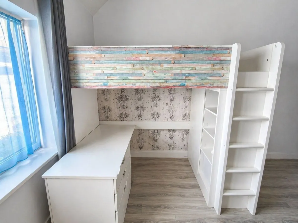 Bunk bed - Image 1