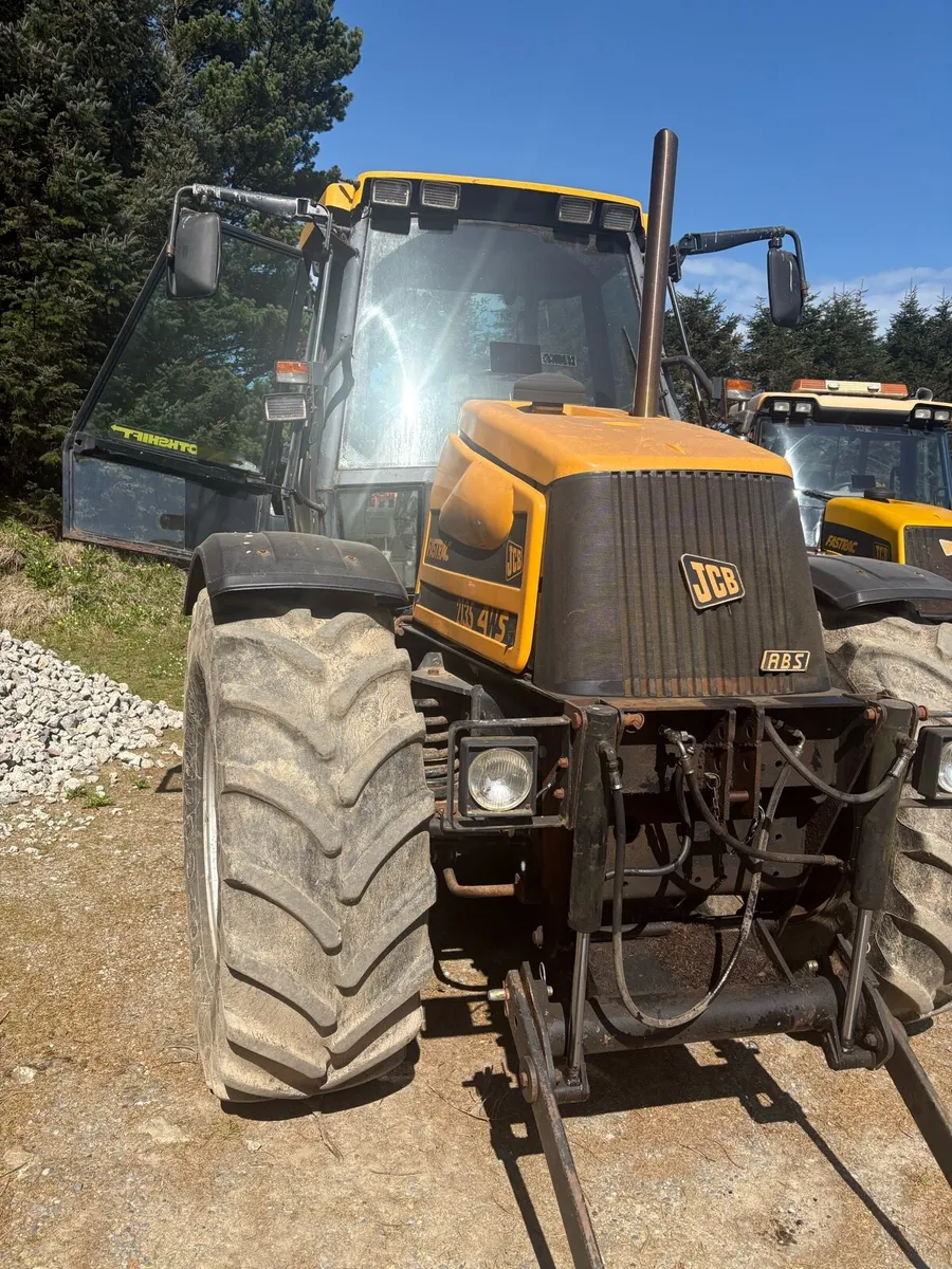 Farm machinery - Image 1