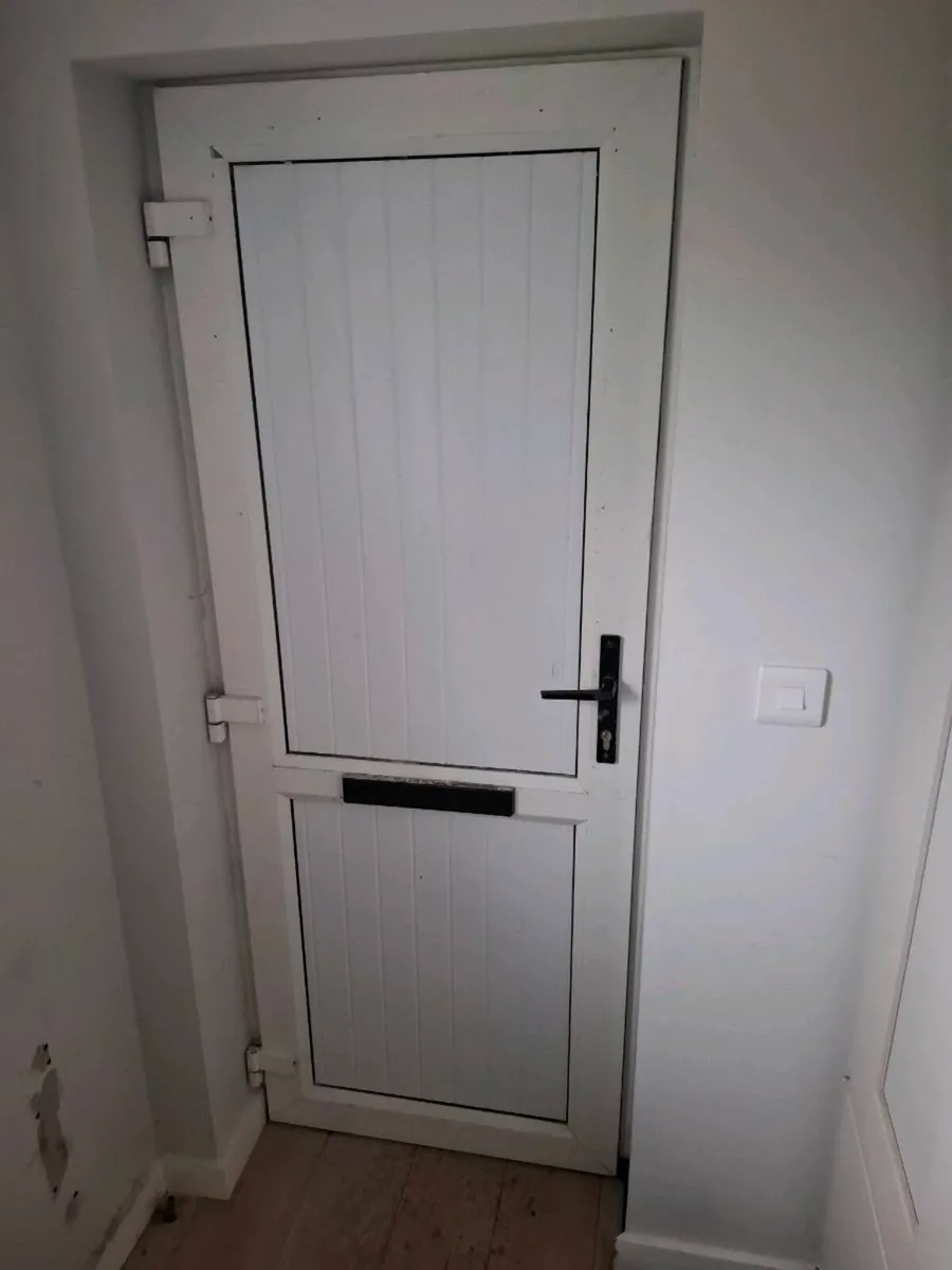 PvC front door - Image 3