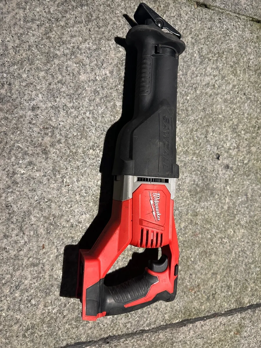 Milwaukee M18 - Image 2