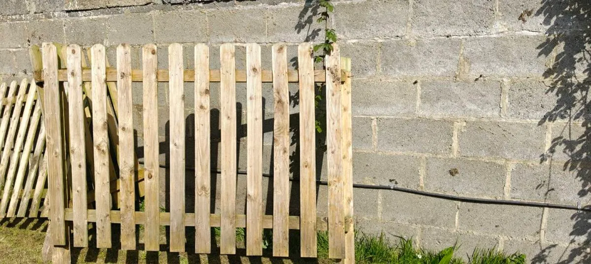 Garden fence / fencing 21m+ - Image 2