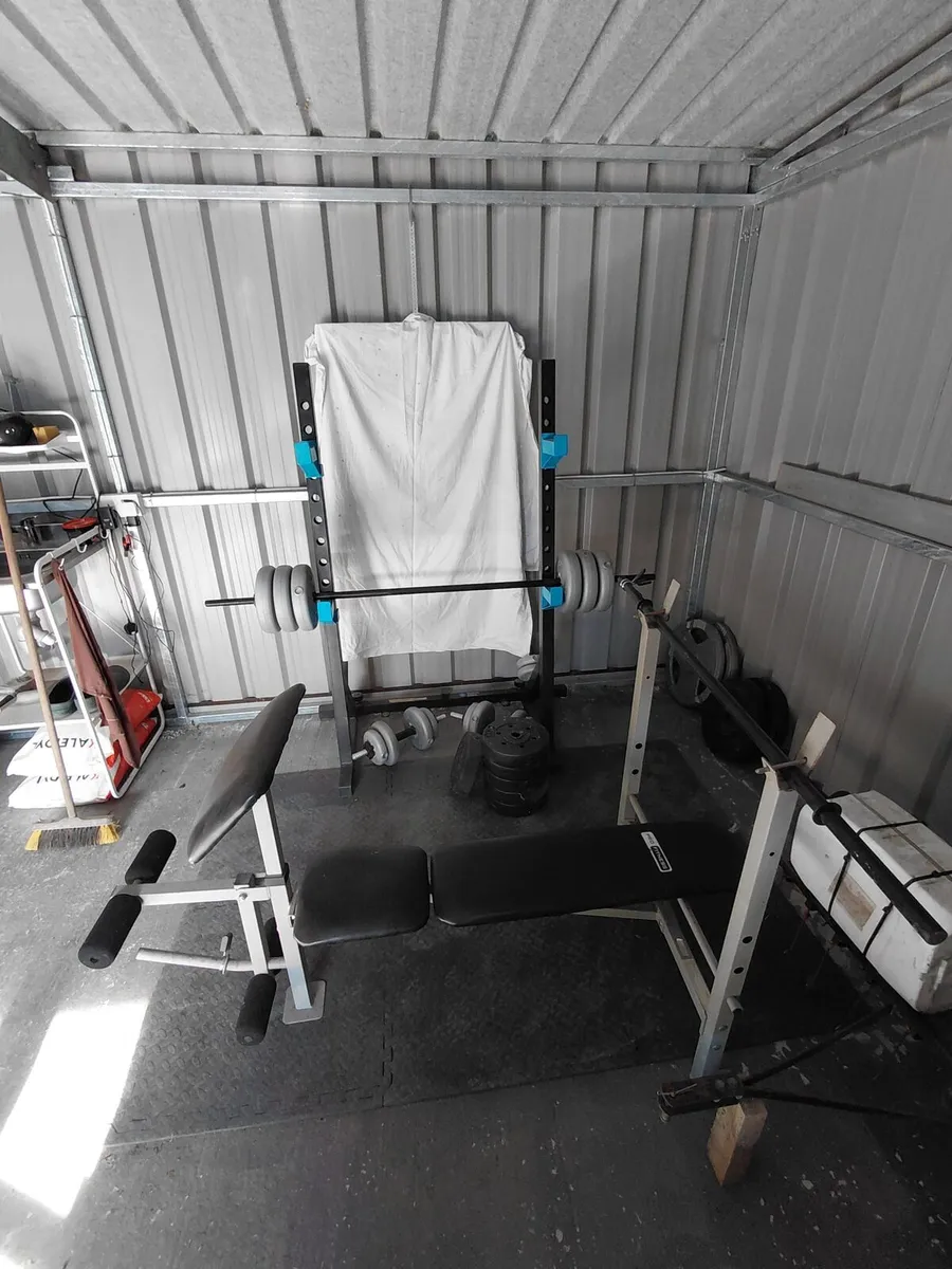 Gym rack and bench - Image 3