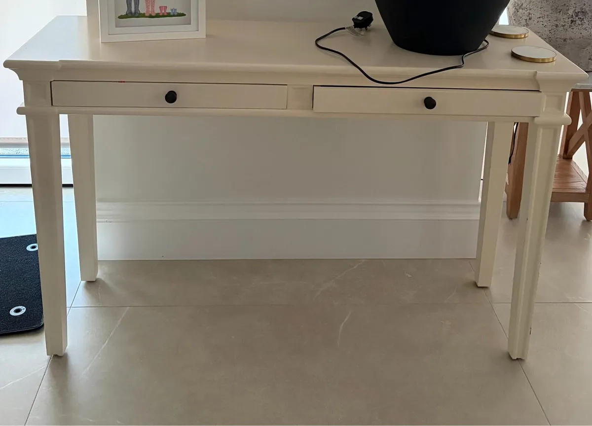 Cream side table or hall table - Image 1