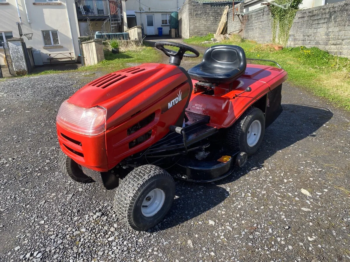 MTD ride on mower - Image 2
