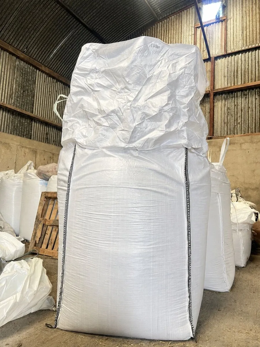 Turf, Sticks, Timber Tonne Bags New Condition - Image 3