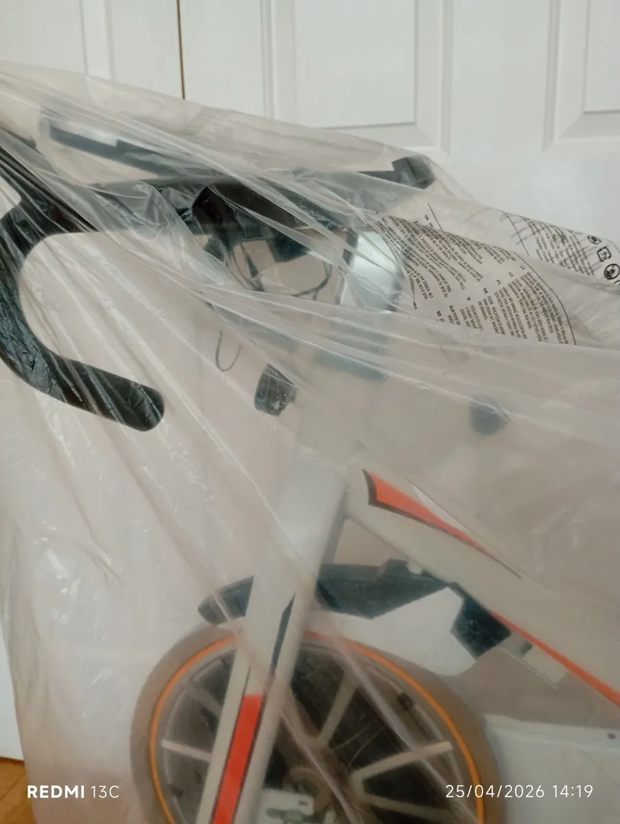 Powertech spin bike - Image 4