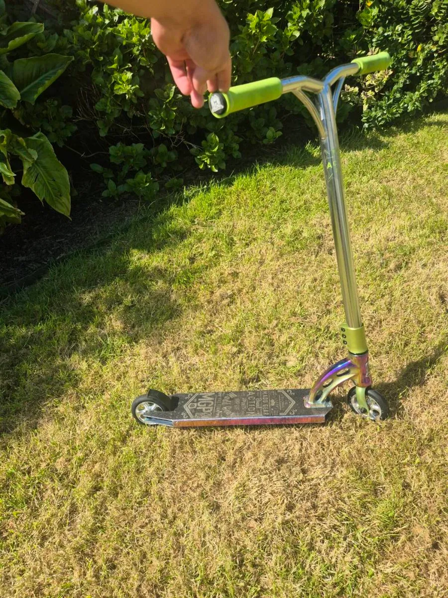 Stunt scooter - Image 2