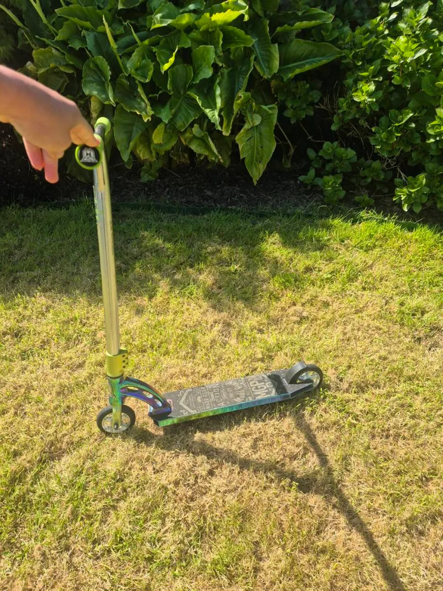 Stunt scooter - Image 3