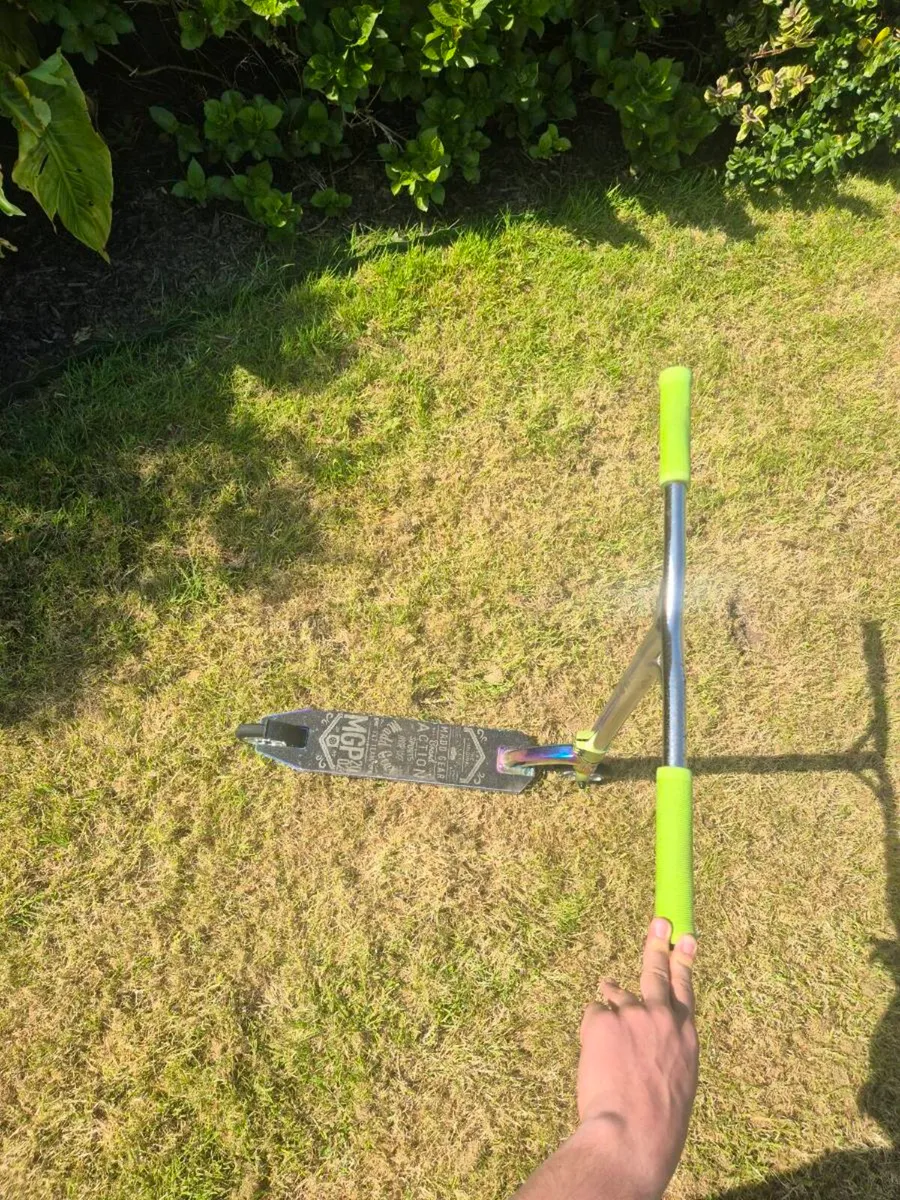Stunt scooter - Image 4