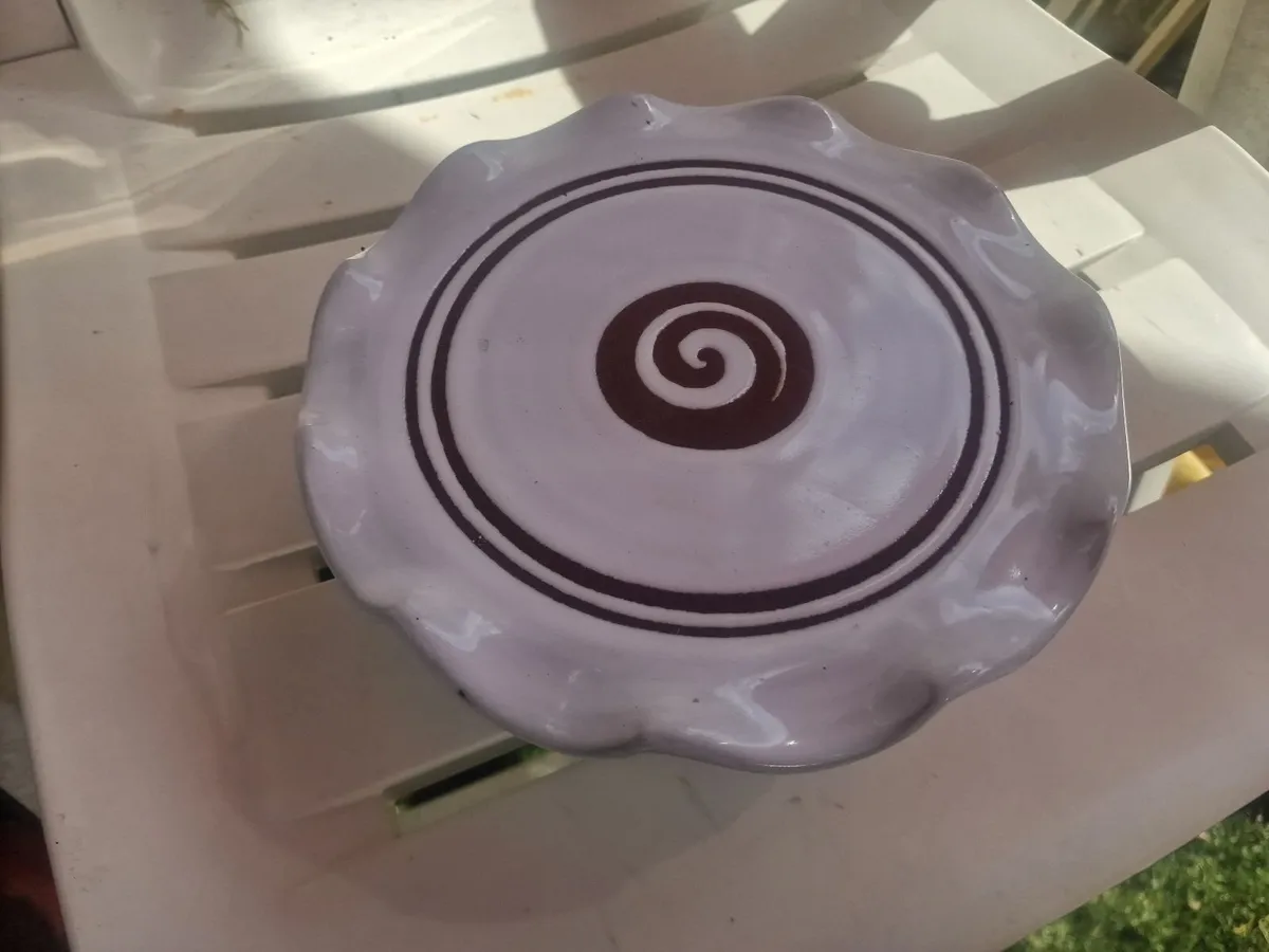 Stephen Pearce pottery. - Image 2