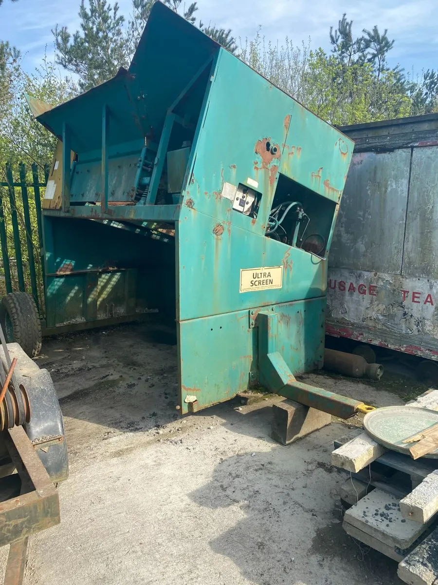 Rock crusher/ top soil screener - Image 4