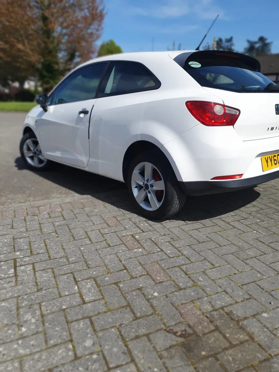 Seat ibiza 2010 - Image 3