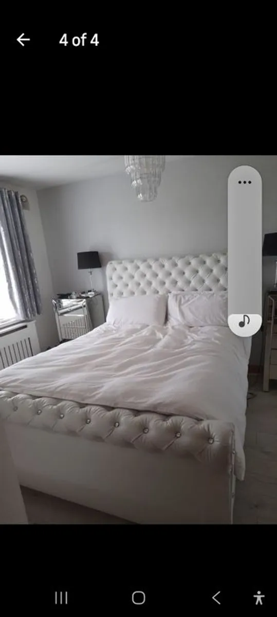 King Size Bed. - Image 4