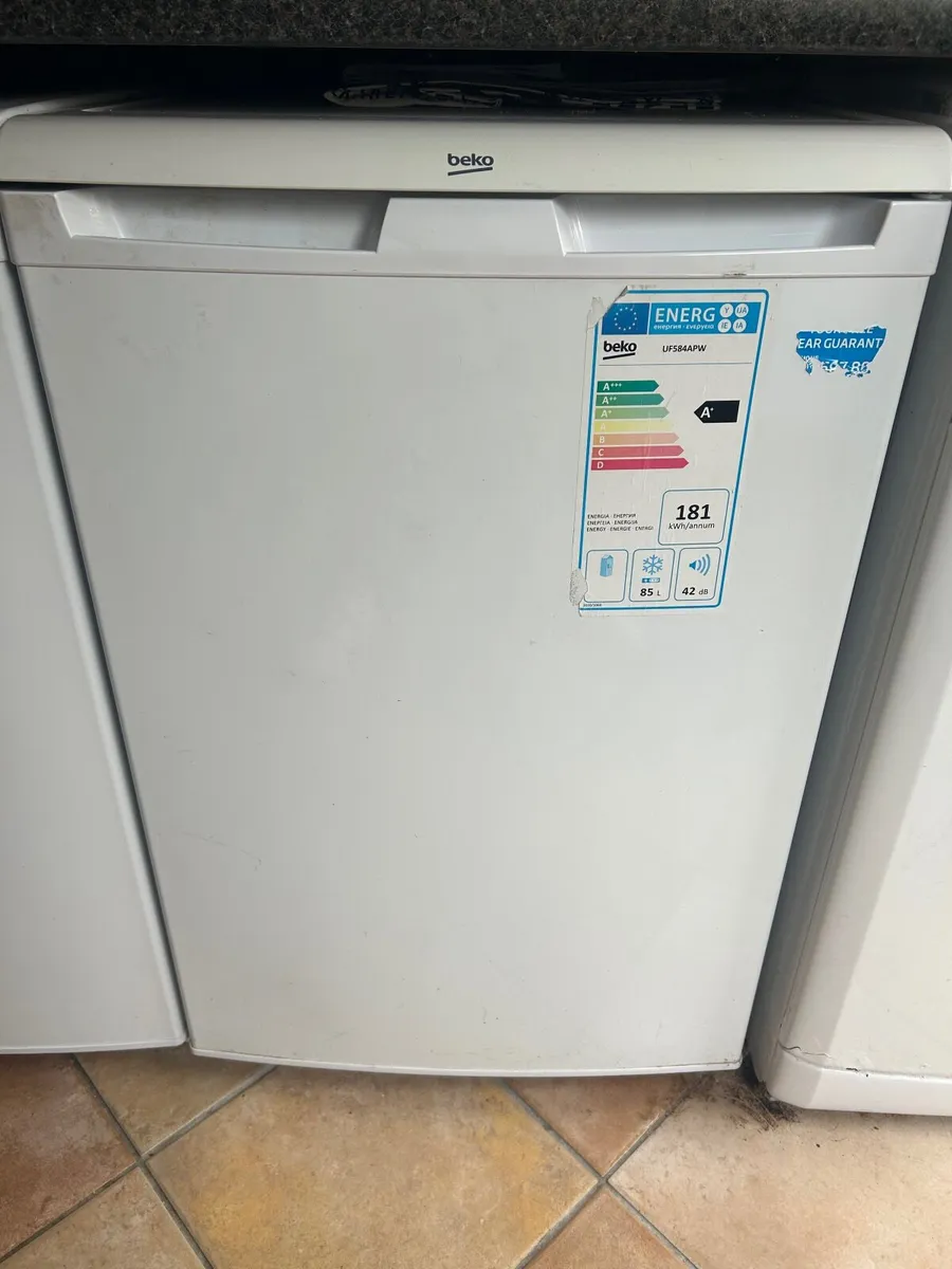 Beko under counter freezer - Image 1