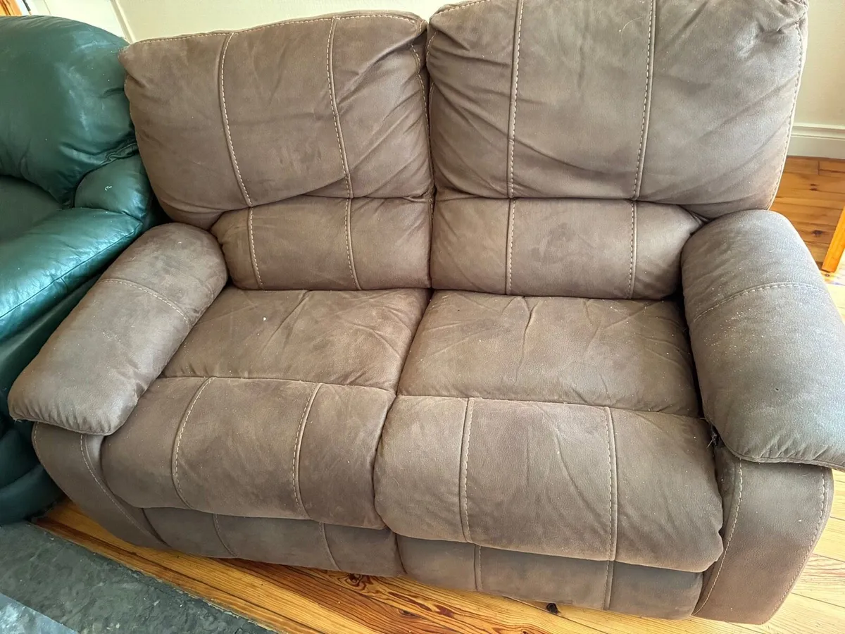 2 Sofa Free to take away - Image 2