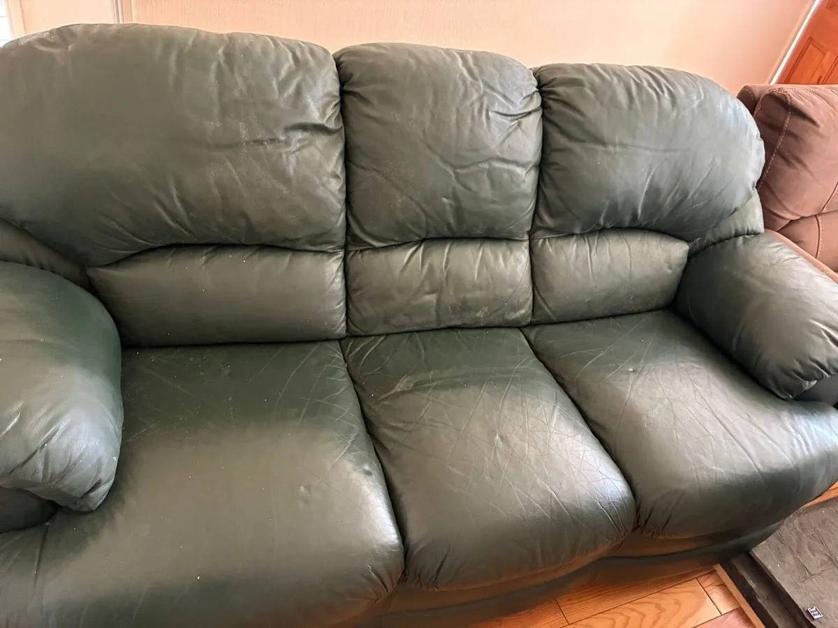 2 Sofa Free to take away - Image 1