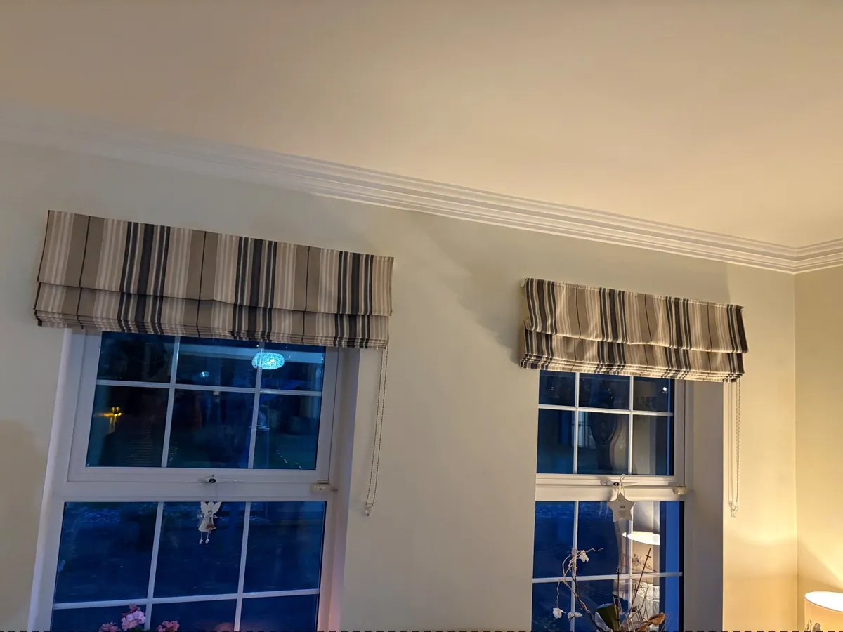 Roman Blinds 112cm  W X 162 cm drop - Image 2