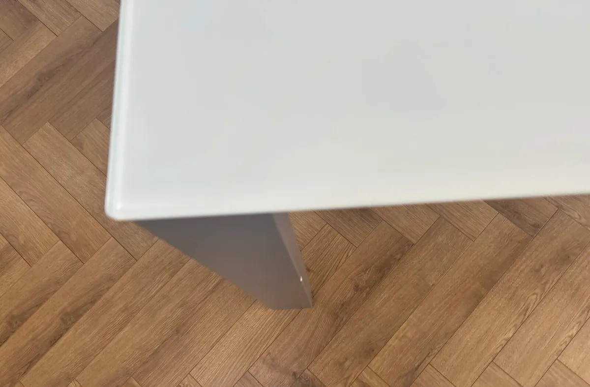 Calligaris Kitchen/Dining Table - Image 4