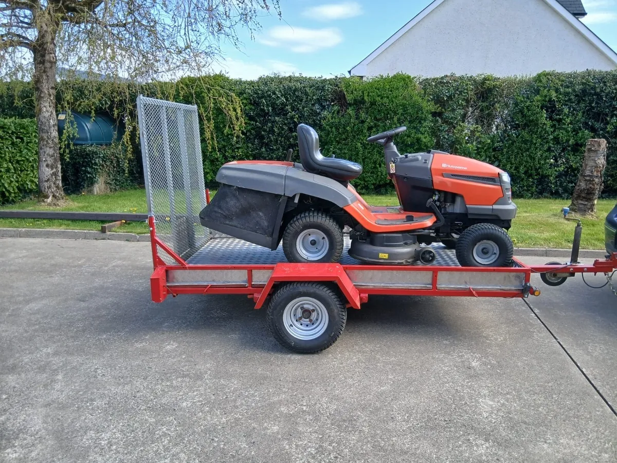 Lawnmower trailer - Image 1