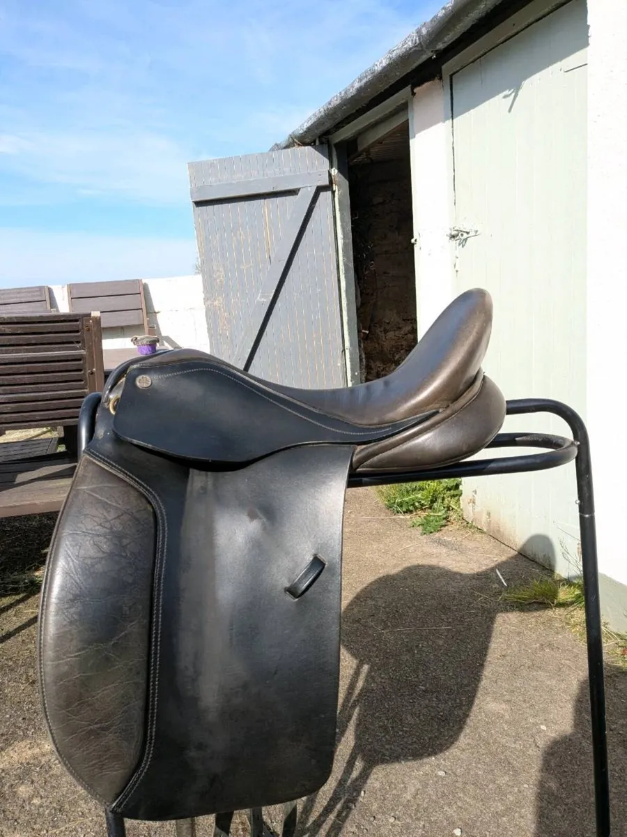 DRESSAGE SADDLE - Image 3